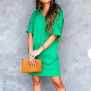 Kelly Green V-Neck Rolled Cuff Sleeve Dress